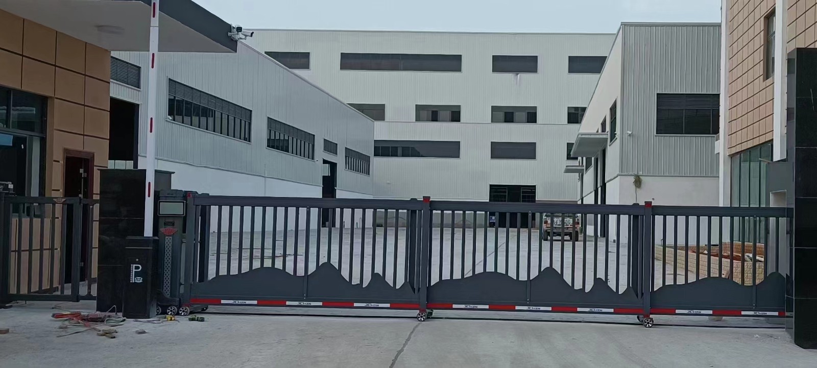 單/無軌直線段滑門