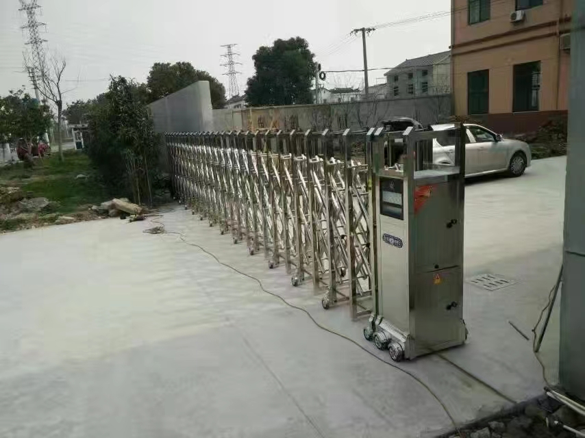 不銹鋼電動伸縮門